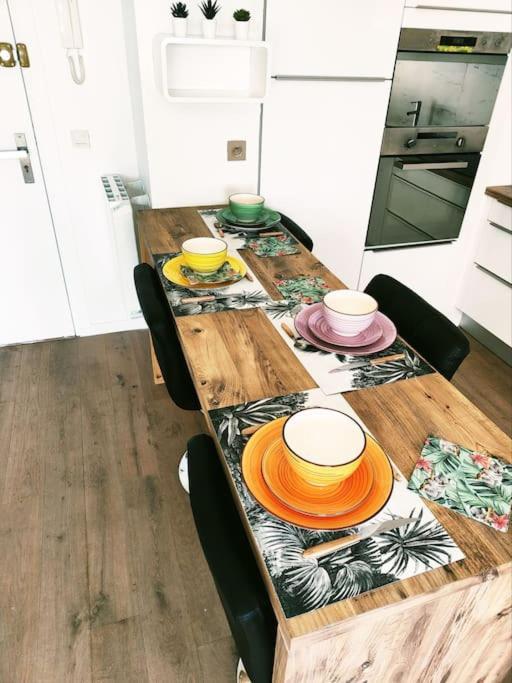 Апартаменты Beau Duplex Familial Avec Jardin Cloture Дувен Экстерьер фото